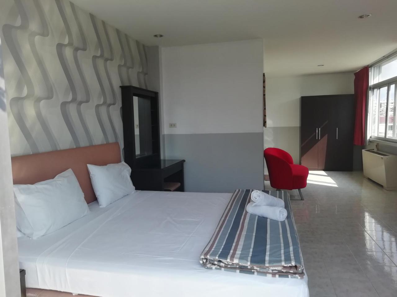 Fnb Hotel Central Pattaya Extérieur photo